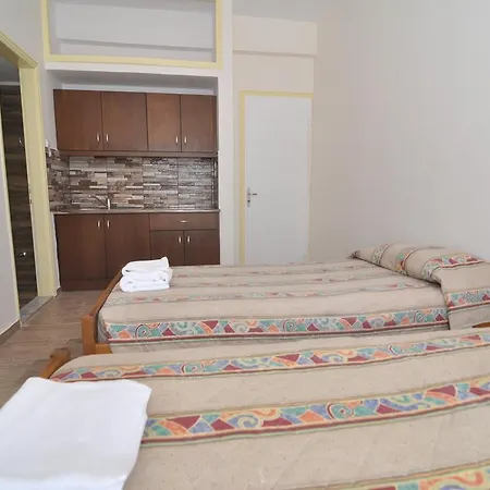 Aparthotel Hollywood 3*