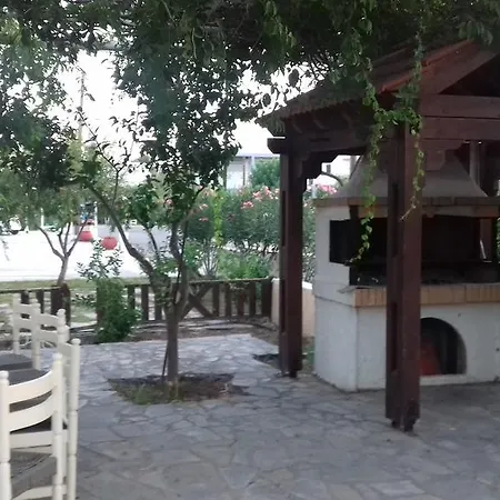 Hollywood Aparthotel 3*