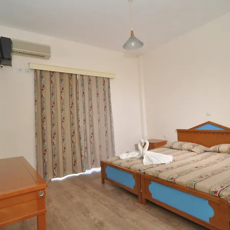 Aparthotel Hollywood 3*